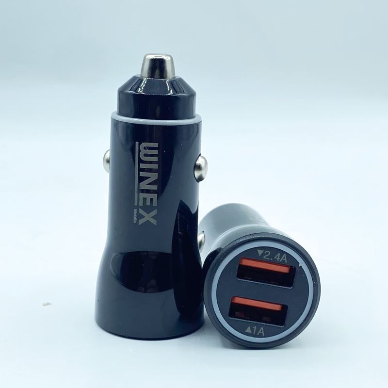 Çift Girişli Usb 3.4A - 2.4A +1A Araç Şarj Başlığı Winex W-001